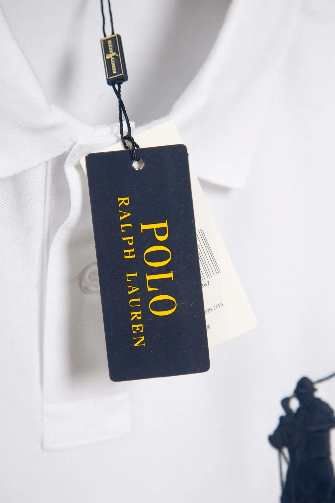 25101 #White real shot P200